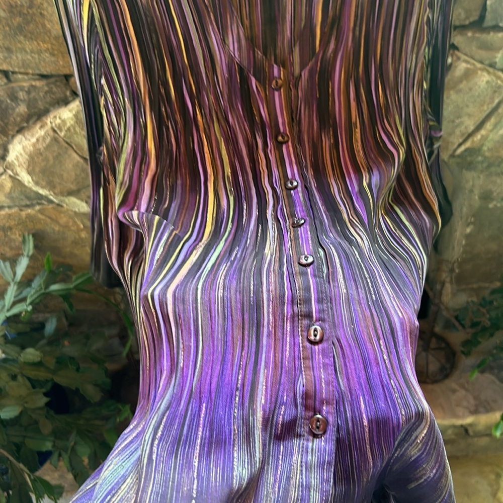 Mardi Gras Flowy Tunic Top Purple Black Gold;Button Front;3/4 Bell Sleeves;NWOT - Picture 8 of 12